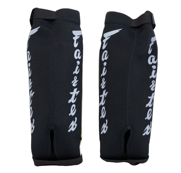 画像2: Fairtex ALMA Shin Pads (2)