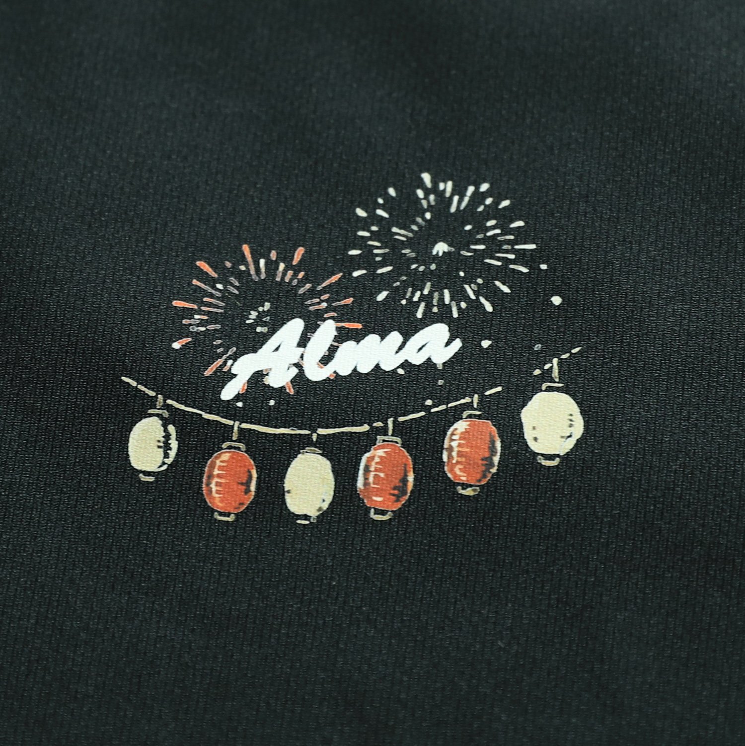ALMA 花火Tシャツ バックプリント詳細